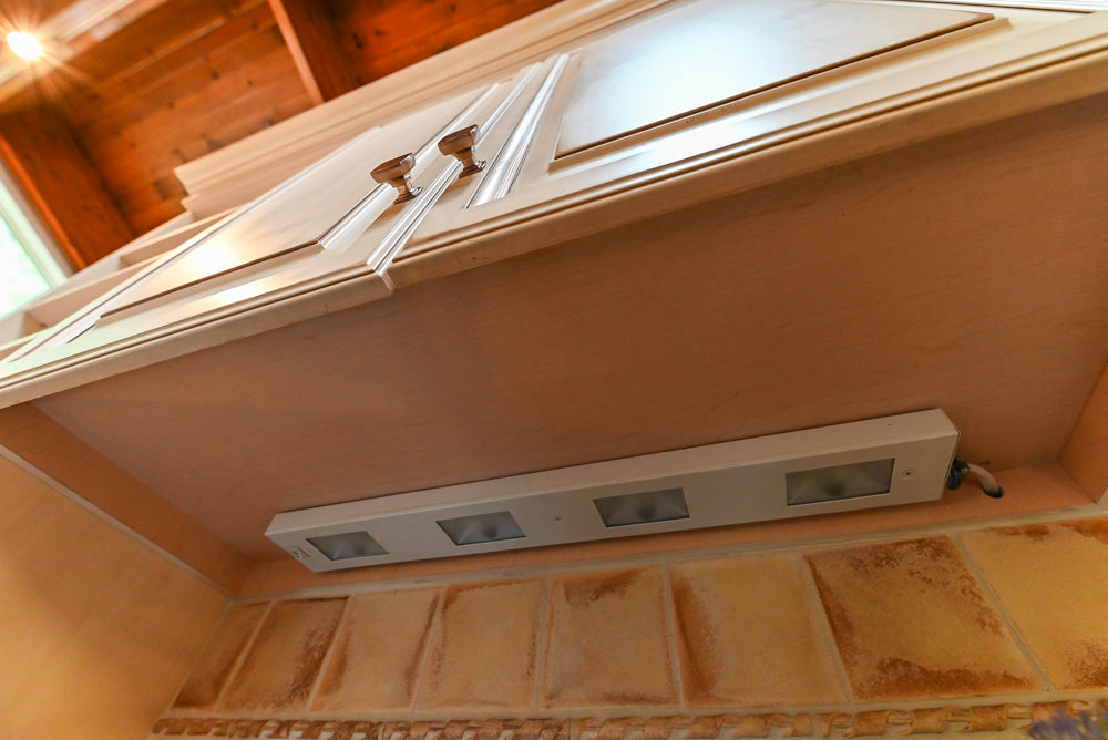 Millbrook Custom Traditional Cream Kitchen with Island, Granite Countertops & Appliances