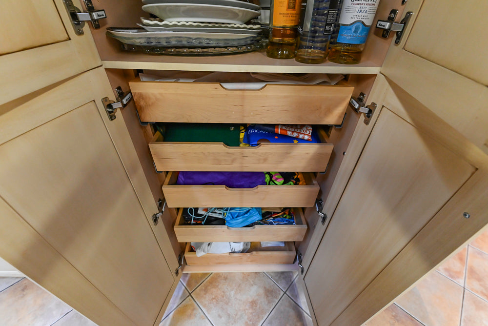 Millbrook Custom Traditional Cream Kitchen with Island, Granite Countertops & Appliances