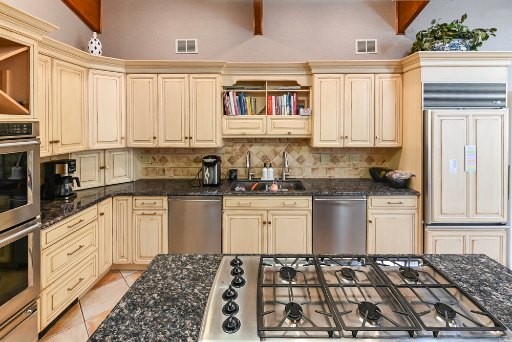 Millbrook Custom Traditional Cream Kitchen with Island, Granite Countertops & Appliances