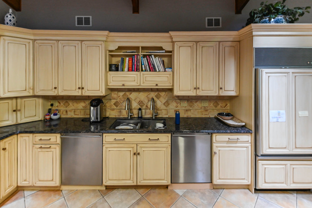 Millbrook Custom Traditional Cream Kitchen with Island, Granite Countertops & Appliances