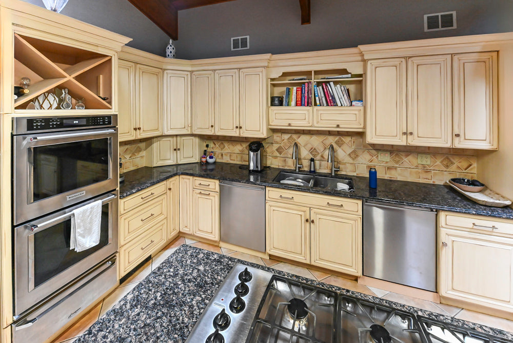 Millbrook Custom Traditional Cream Kitchen with Island, Granite Countertops & Appliances