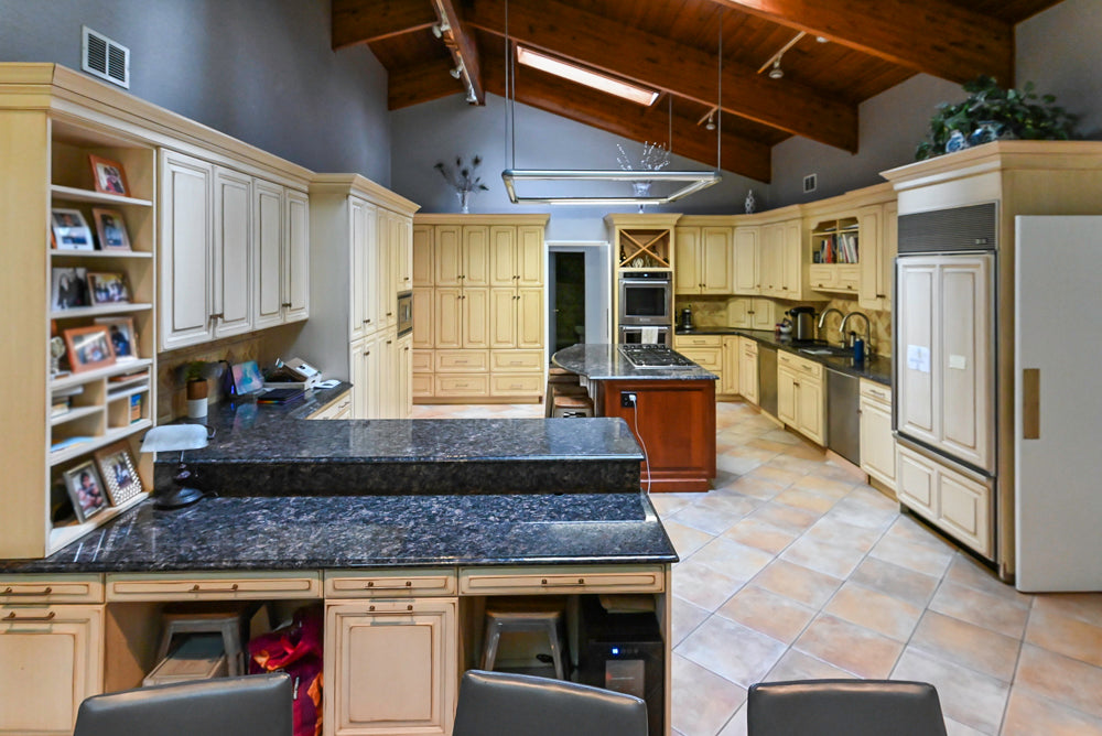 Millbrook Custom Traditional Cream Kitchen with Island, Granite Countertops & Appliances