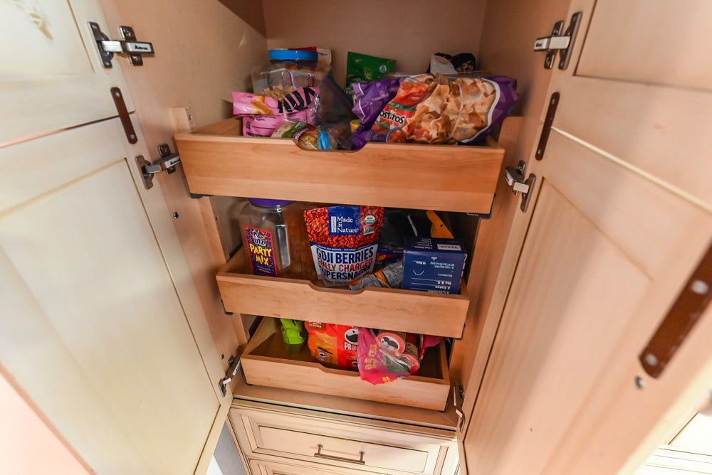 Millbrook Custom Traditional Cream Kitchen with Island, Granite Countertops & Appliances