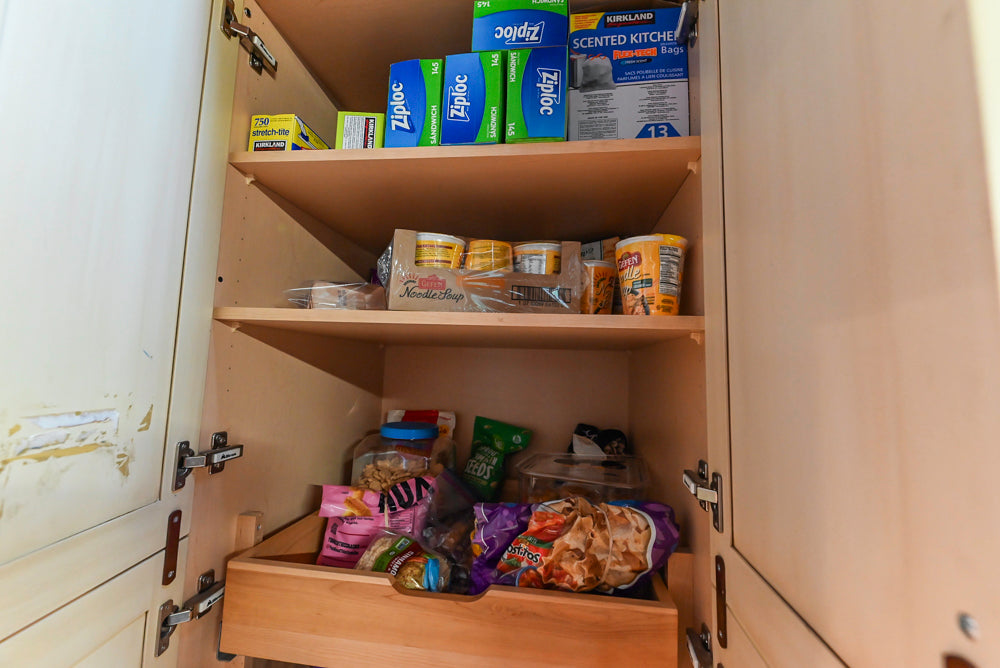 Millbrook Custom Traditional Cream Kitchen with Island, Granite Countertops & Appliances