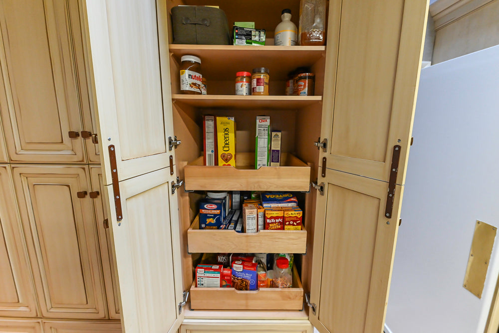 Millbrook Custom Traditional Cream Kitchen with Island, Granite Countertops & Appliances