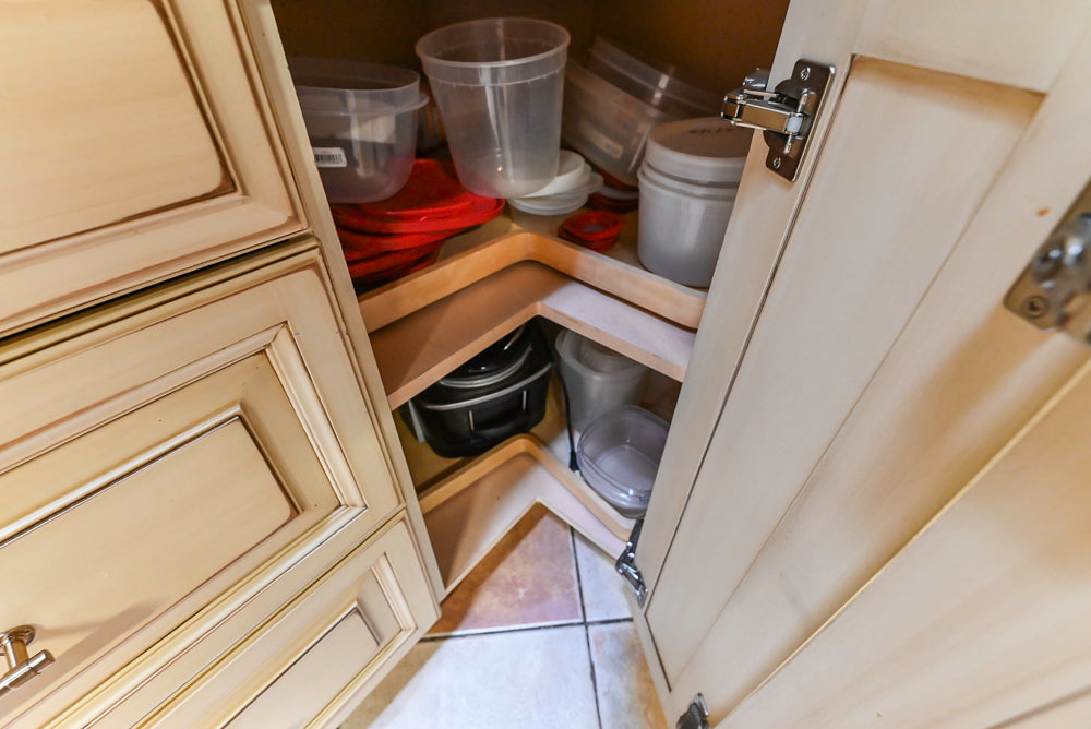 Millbrook Custom Traditional Cream Kitchen with Island, Granite Countertops & Appliances