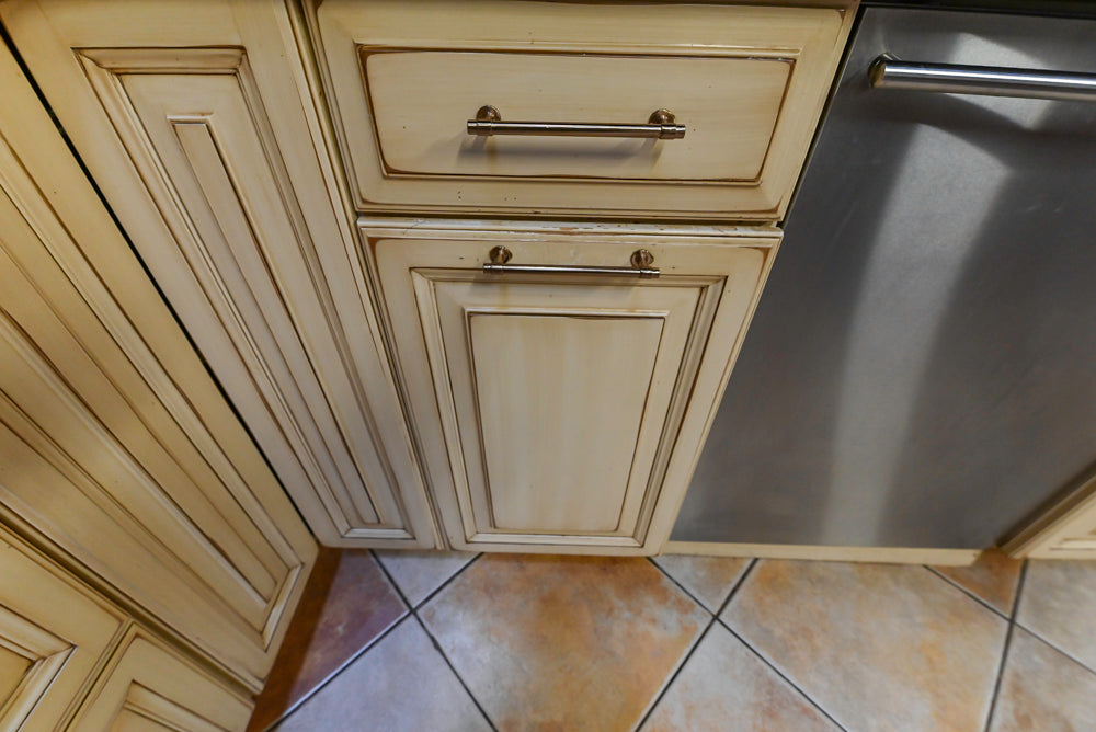 Millbrook Custom Traditional Cream Kitchen with Island, Granite Countertops & Appliances