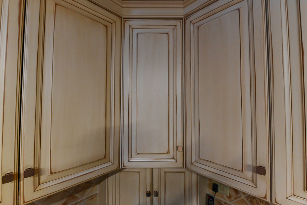 Millbrook Custom Traditional Cream Kitchen with Island, Granite Countertops & Appliances