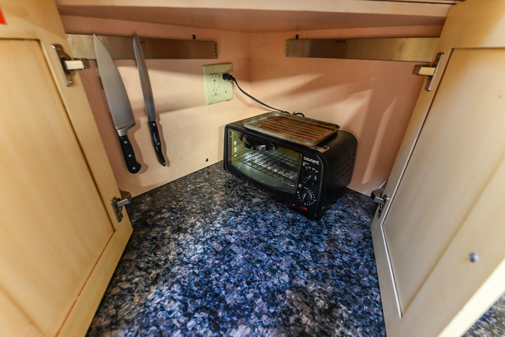 Millbrook Custom Traditional Cream Kitchen with Island, Granite Countertops & Appliances