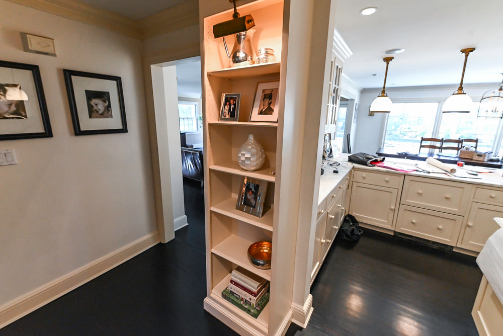 Heritage Traditional Creamy White Kitchen with Island, Marble Countertops and Appliances