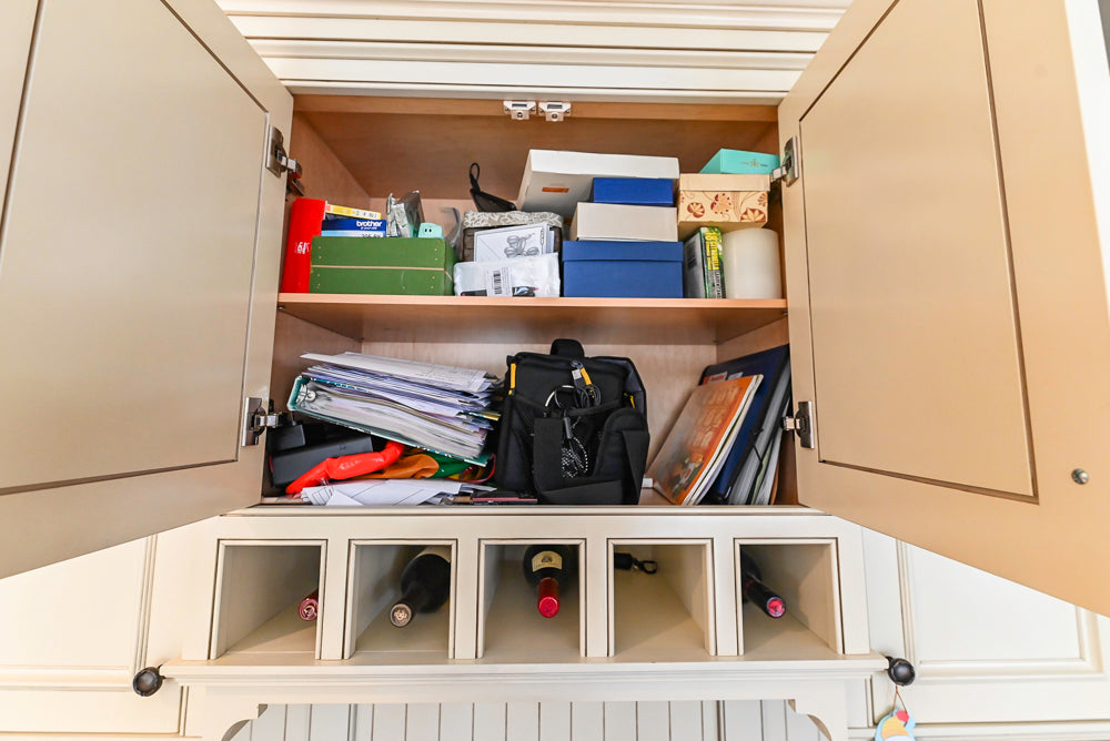 Signature Custom Cabinetry Traditional Multi-Tone Kitchen with Island, Dry Bar & Appliances