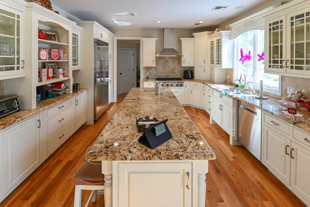 Traditional Light Cream Kitchen with Island, Granite Countertops and Appliances