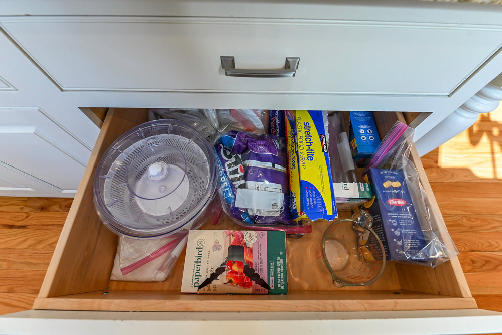 Traditional Light Cream Kitchen with Island, Granite Countertops and Appliances