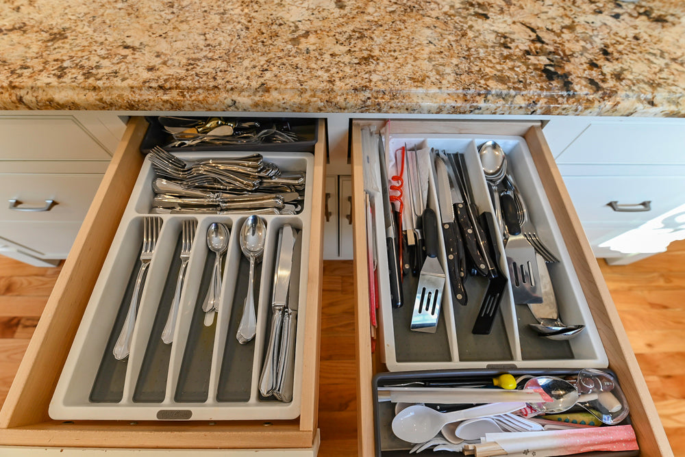 Traditional Light Cream Kitchen with Island, Granite Countertops and Appliances