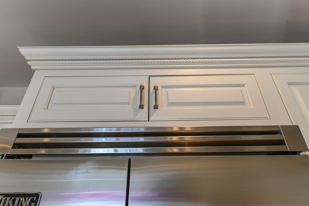 Traditional Light Cream Kitchen with Island, Granite Countertops and Appliances