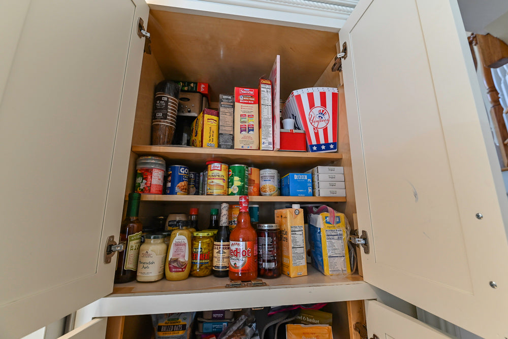 Traditional Light Cream Kitchen with Island, Granite Countertops and Appliances