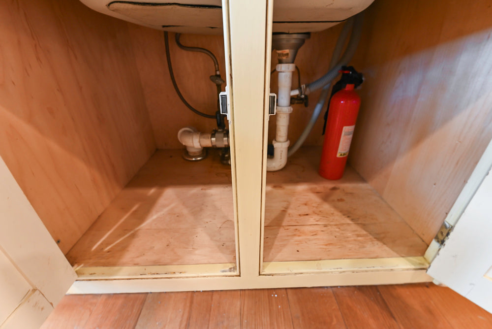 Christopher Peacock Traditional Cream Kitchen with Double Island, Granite Countertops & Appliances