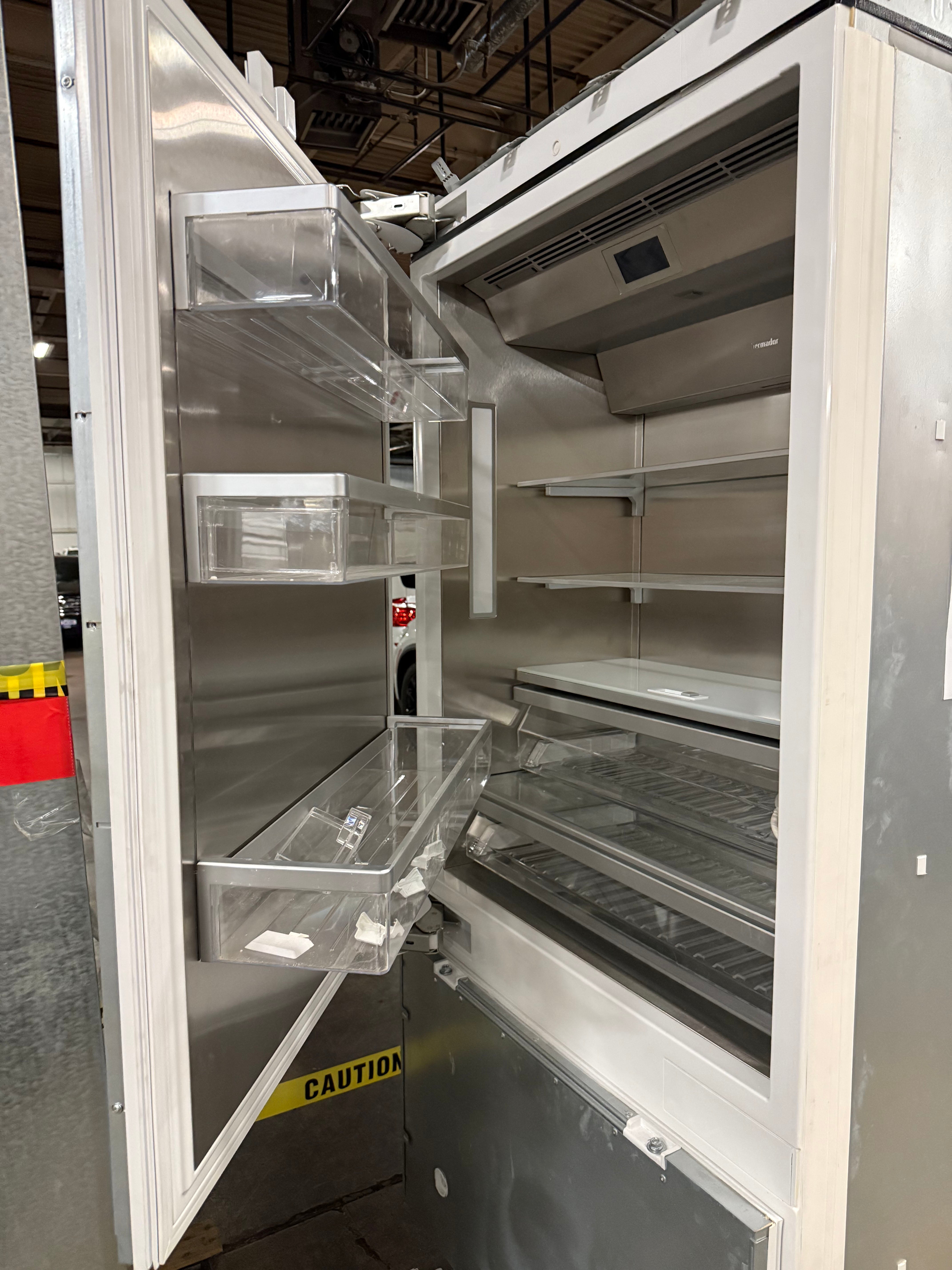 Thermador T36IB905SP 36" Paneled Bottom Freezer Refrigerator, pre-owned