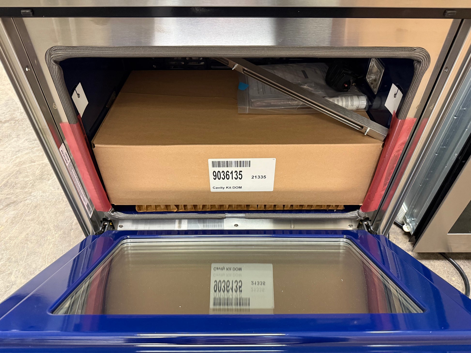 Wolf SO3050PE/S/P 30" Stainless Steel Electric Single Wall Oven