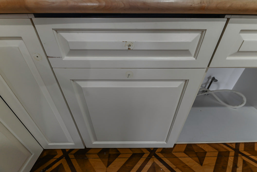 Heritage Traditional Kitchen with Double Island, Granite & Wood Countertops and Appliances