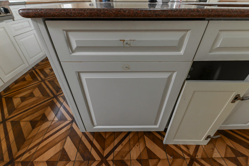 Heritage Traditional Kitchen with Double Island, Granite & Wood Countertops and Appliances