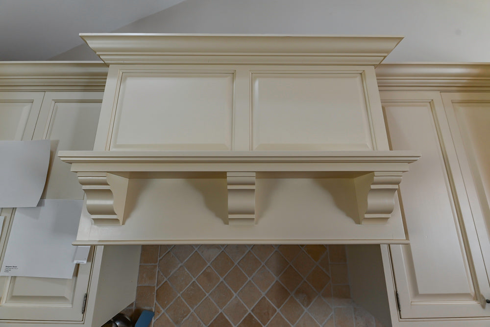 Glenwood Traditional Cream Kitchen with Island, Granite Countertops & Appliances