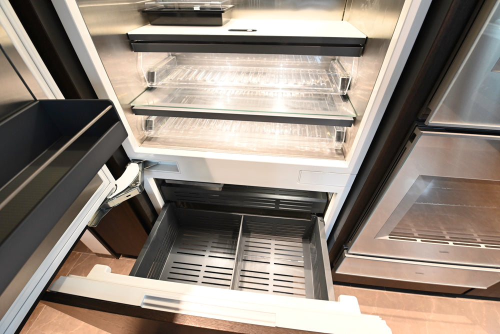 minotticucine Modern Classic Dark Brown Kitchen with Stone Countertops and Gaggenau Refrigerators