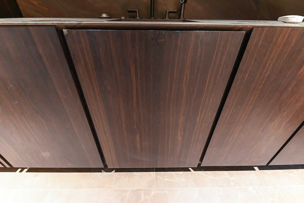 minotticucine Modern Classic Brown Butler's Pantry with Stone Countertops and Gaggenau Wine Cooler