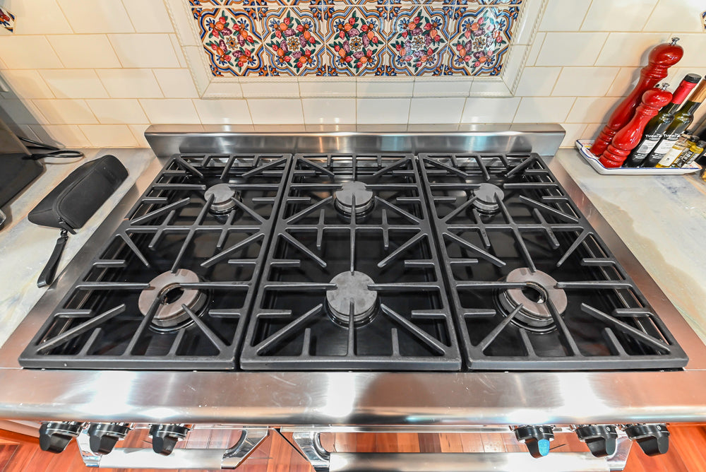 Plain & Fancy Traditional Wooden Kitchen with Island, Quartz Countertops & Appliances