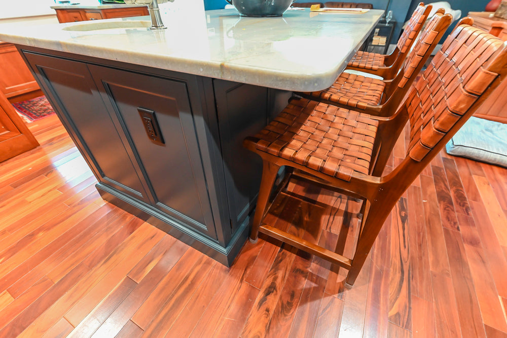 Plain & Fancy Traditional Wooden Kitchen with Island, Quartz Countertops & Appliances