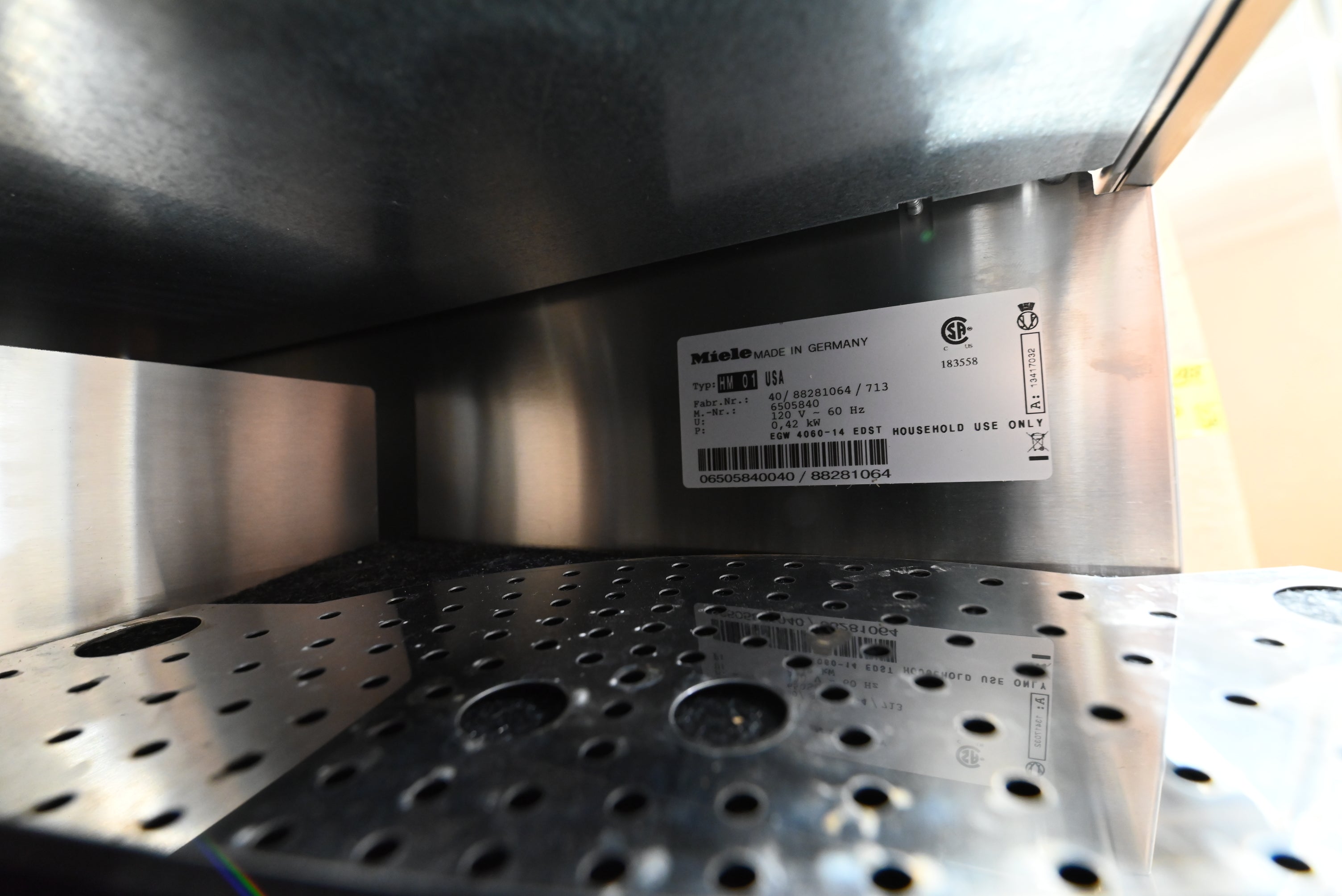 Miele EGW 4060-14 24" Stainless Steel Plate and Cup Warming Drawer