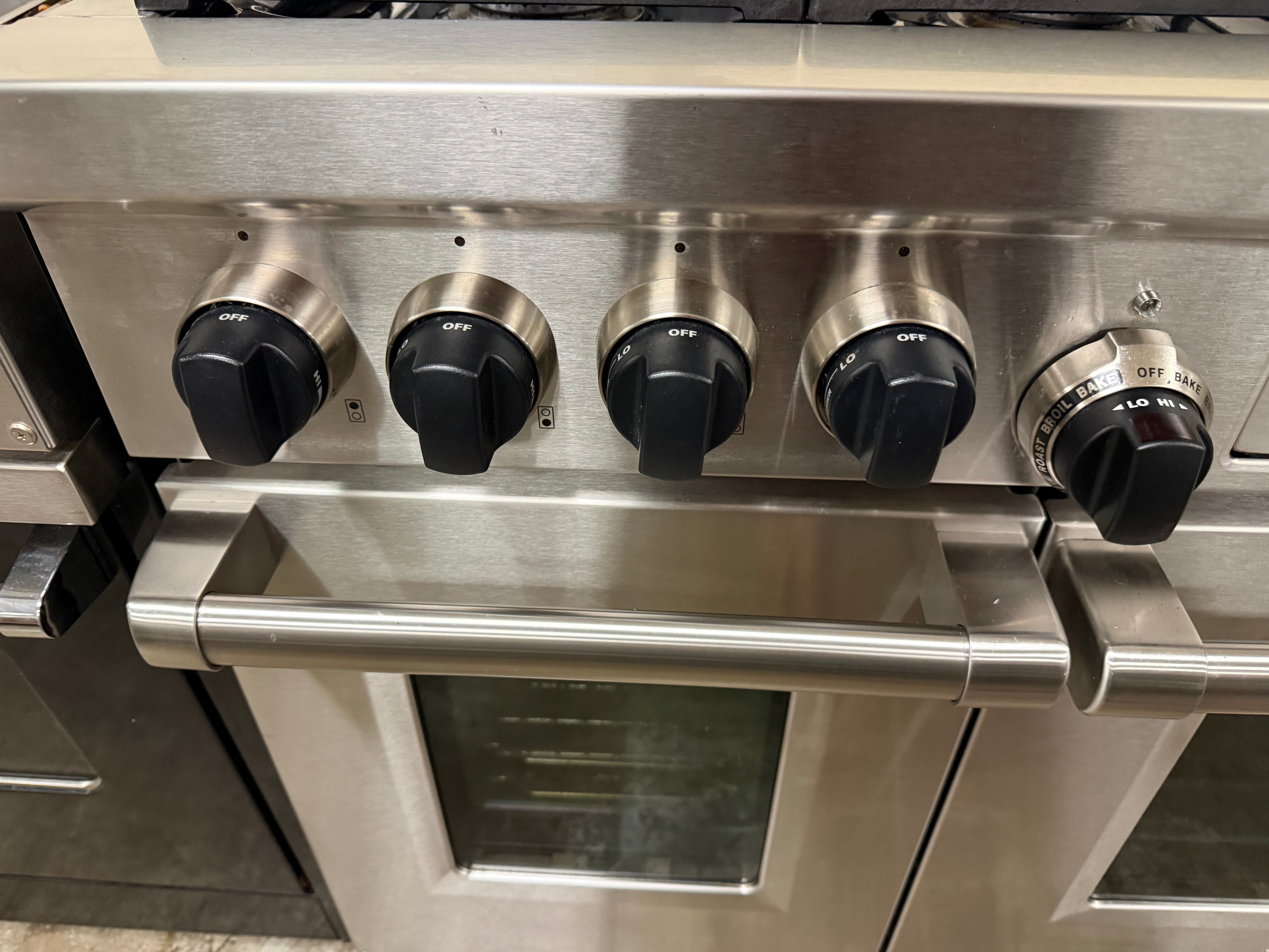 Wolf DF486C 48" Stainless Steel Dual Fuel Range