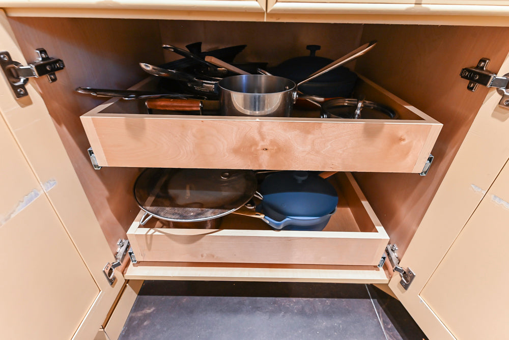 Custom Traditional Cream Kitchen with Island, Butler's Pantry and Viking Appliances