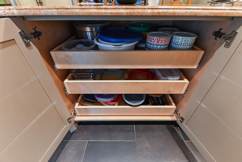 Custom Traditional Cream Kitchen with Island, Butler's Pantry and Viking Appliances