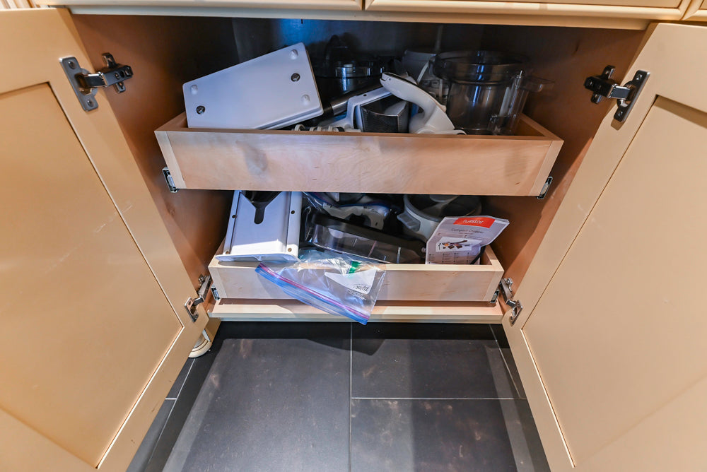 Custom Traditional Cream Kitchen with Island, Butler's Pantry and Viking Appliances