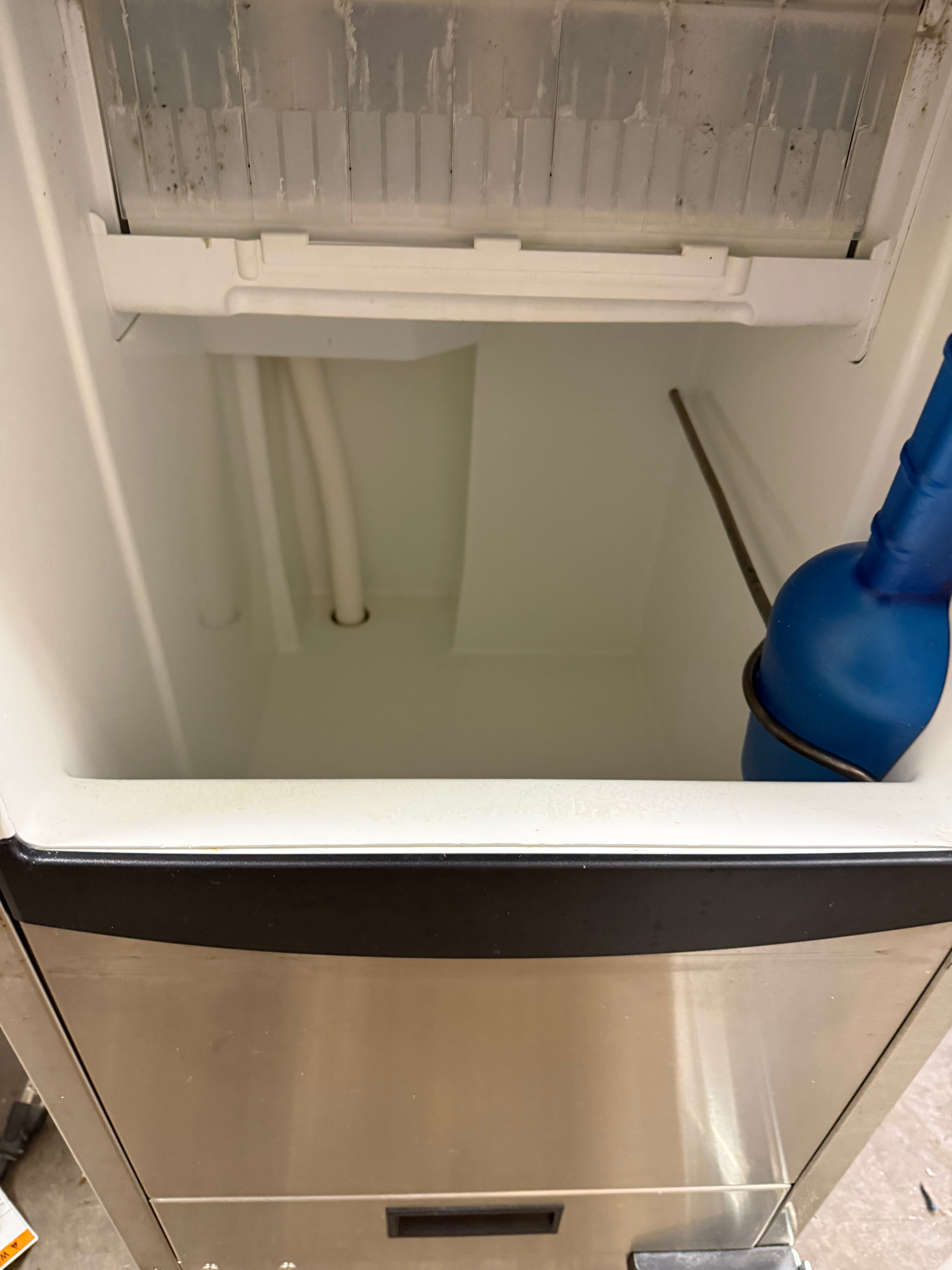 Scotsman SCCP50MB-1SU 15" Panel Ready Undercounter Gourmet Ice Maker