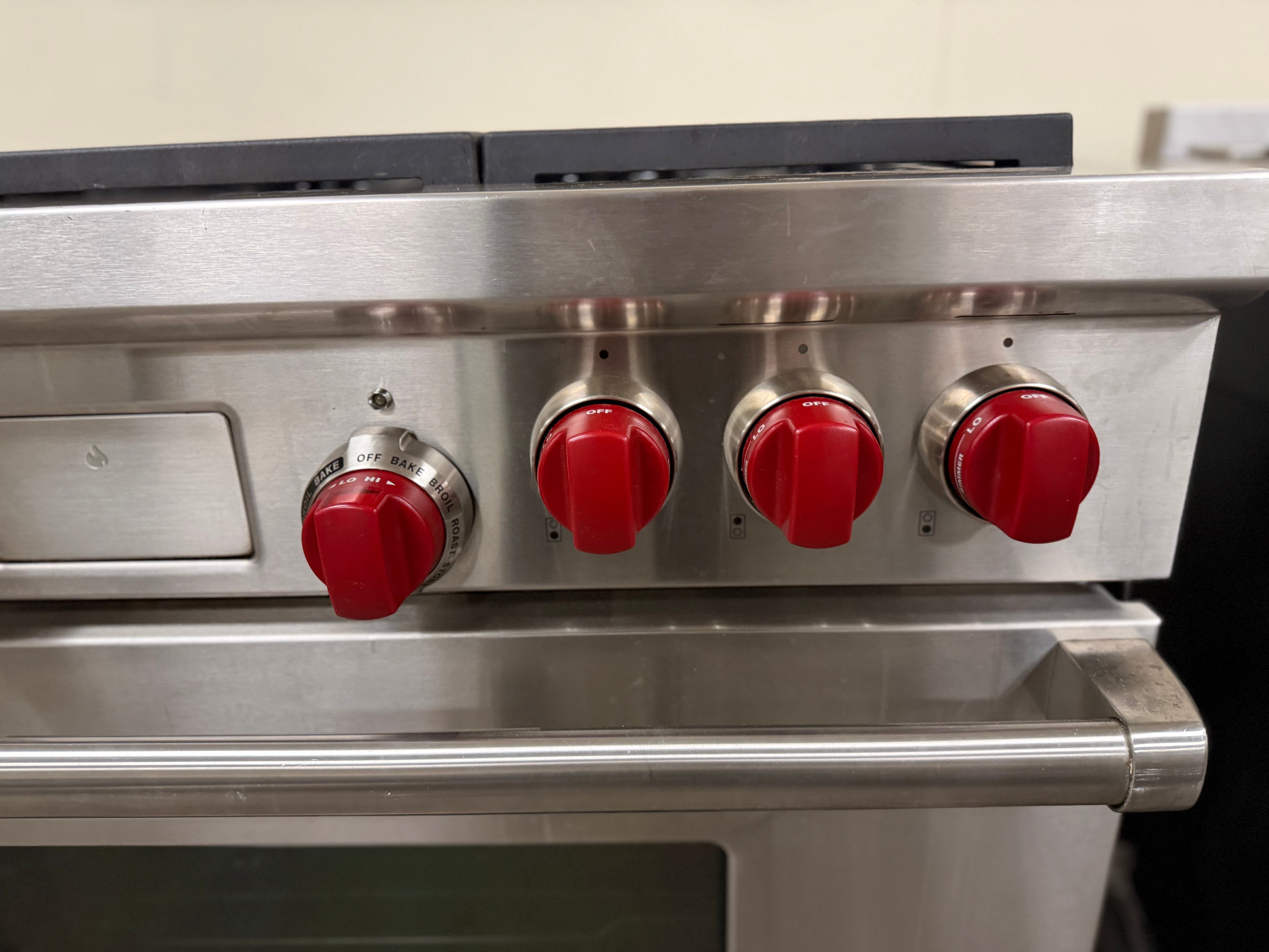 Wolf DF366 36" Stainless Steel Dual Fuel Range