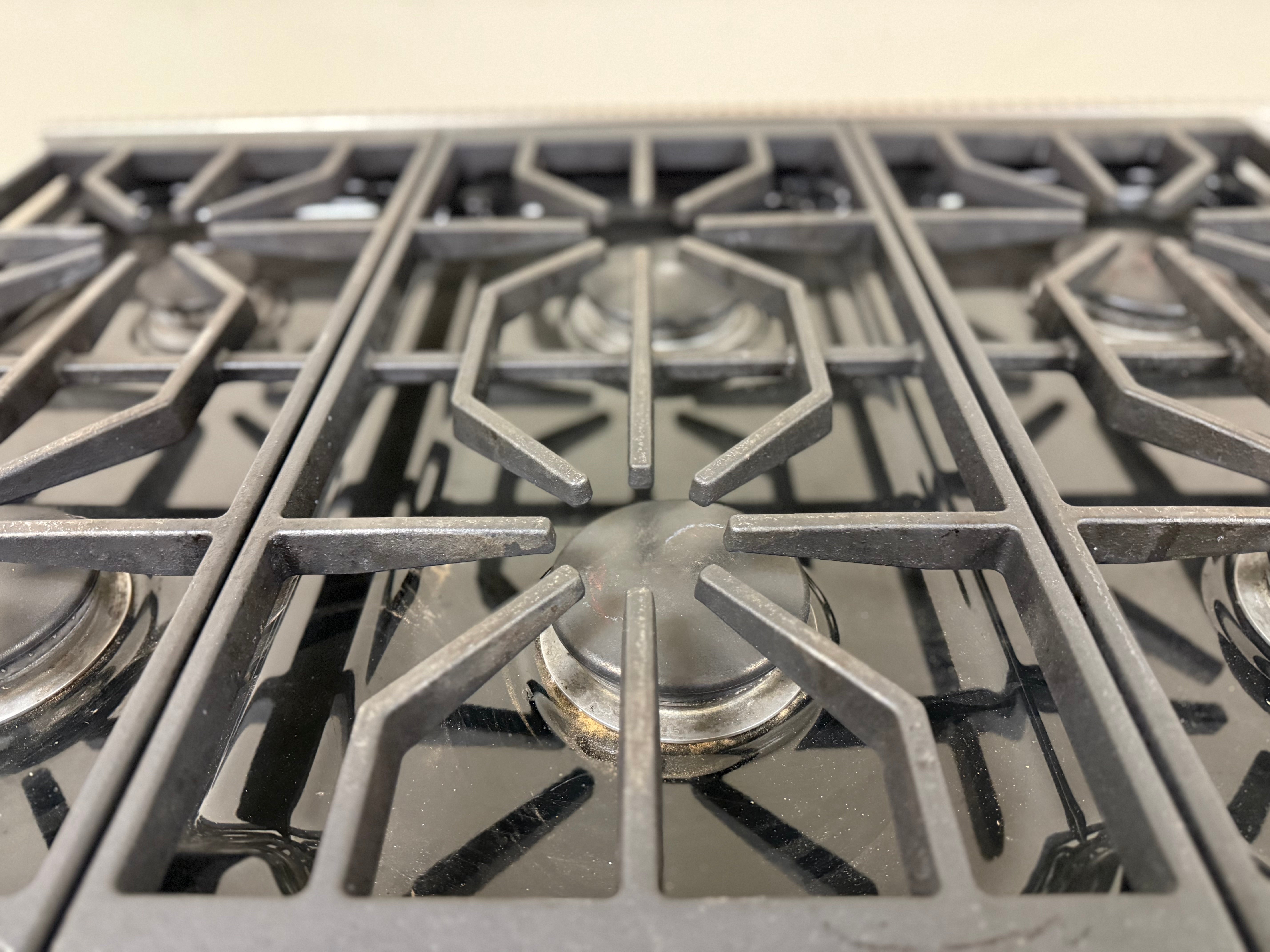 Wolf DF366 36" Stainless Steel Dual Fuel Range