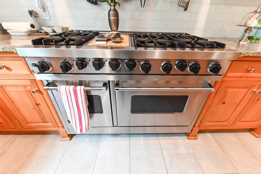 Custom Traditional Natural Wood Kitchen with Granite Countertops and Appliances