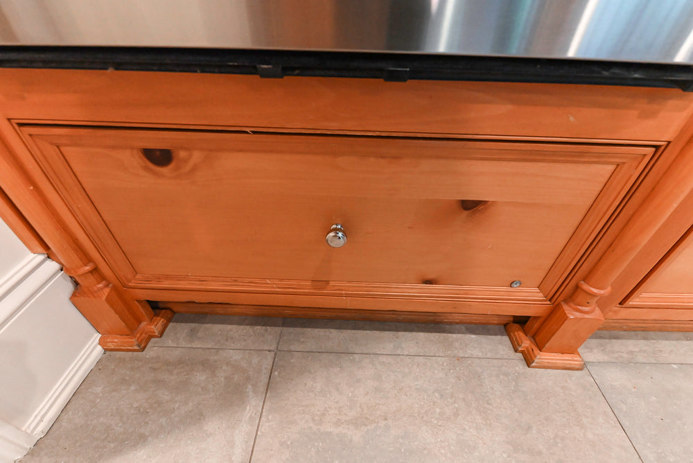 Custom Traditional Natural Wood Kitchen with Granite Countertops and Appliances