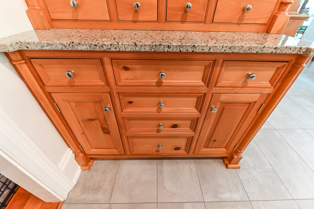 Custom Traditional Natural Wood Kitchen with Granite Countertops and Appliances