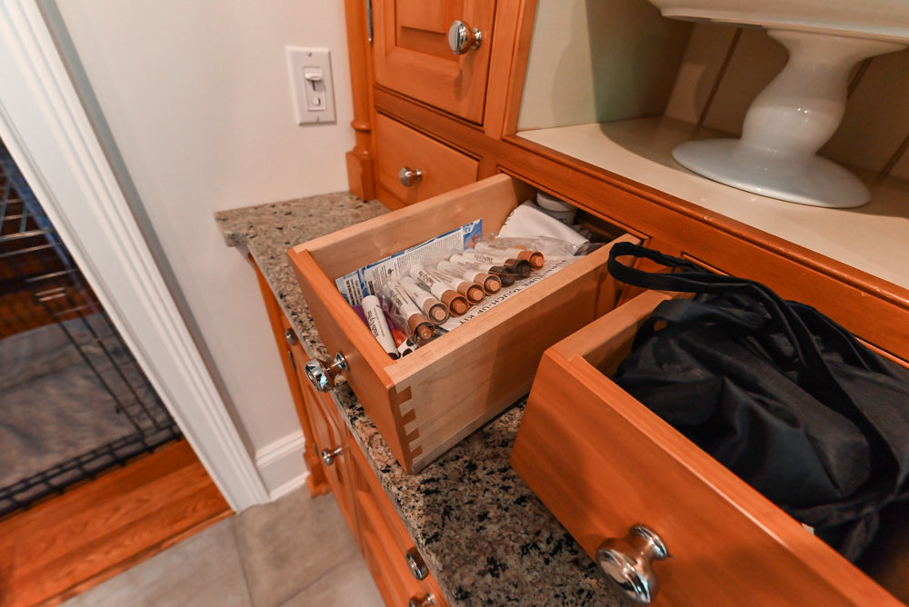 Custom Traditional Natural Wood Kitchen with Granite Countertops and Appliances