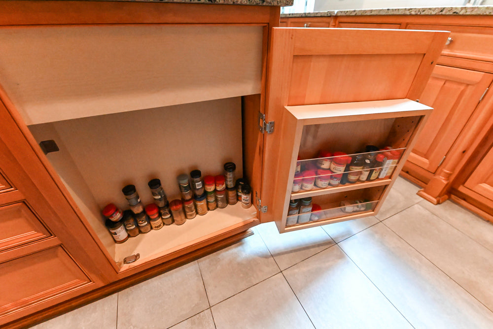 Custom Traditional Natural Wood Kitchen with Granite Countertops and Appliances