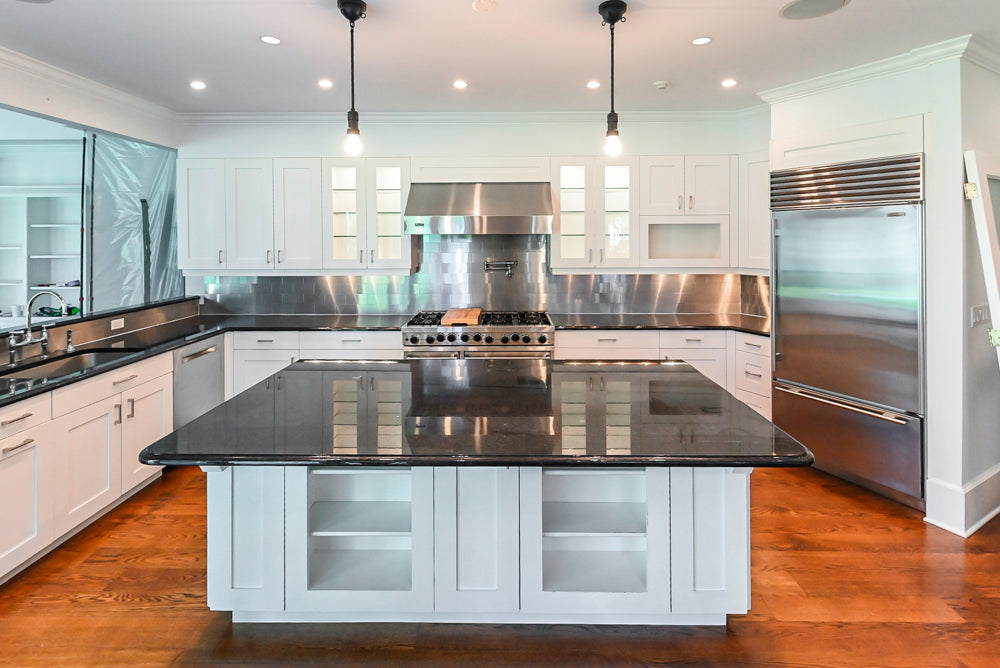 Rutt Transitional White Kitchen with Island, Wet Bar, Granite Countertops & Appliances