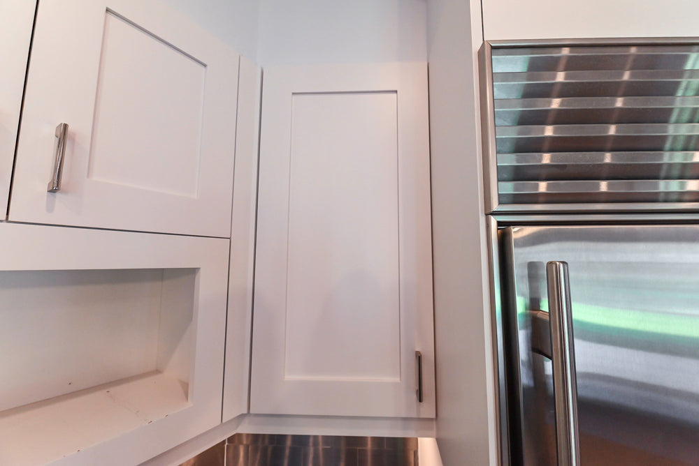 Rutt Transitional White Kitchen with Island, Wet Bar, Granite Countertops & Appliances