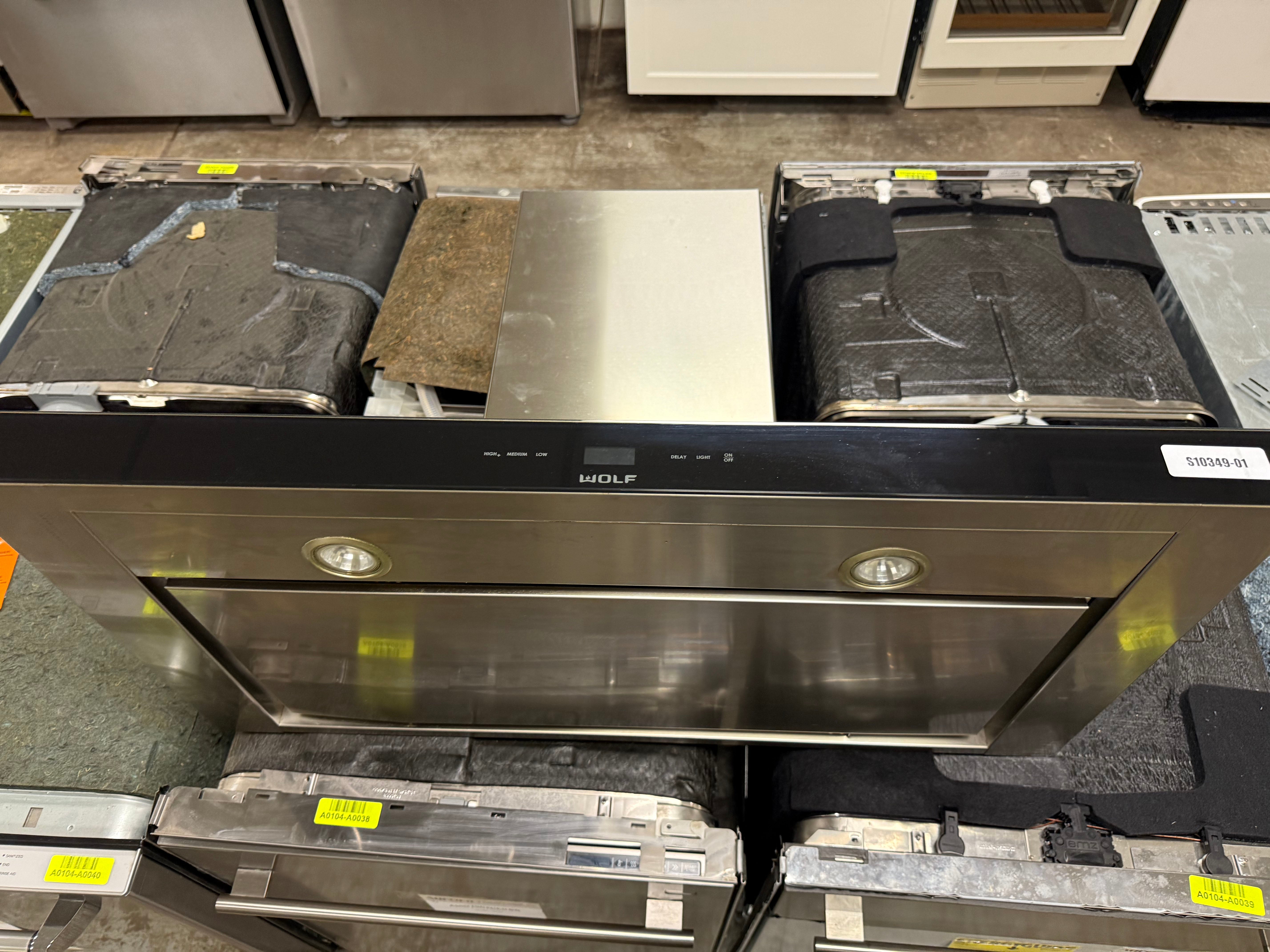 Wolf VW36B 36" Stainless Steel Wall Mount Chimney Range Hood, Pre-Owned