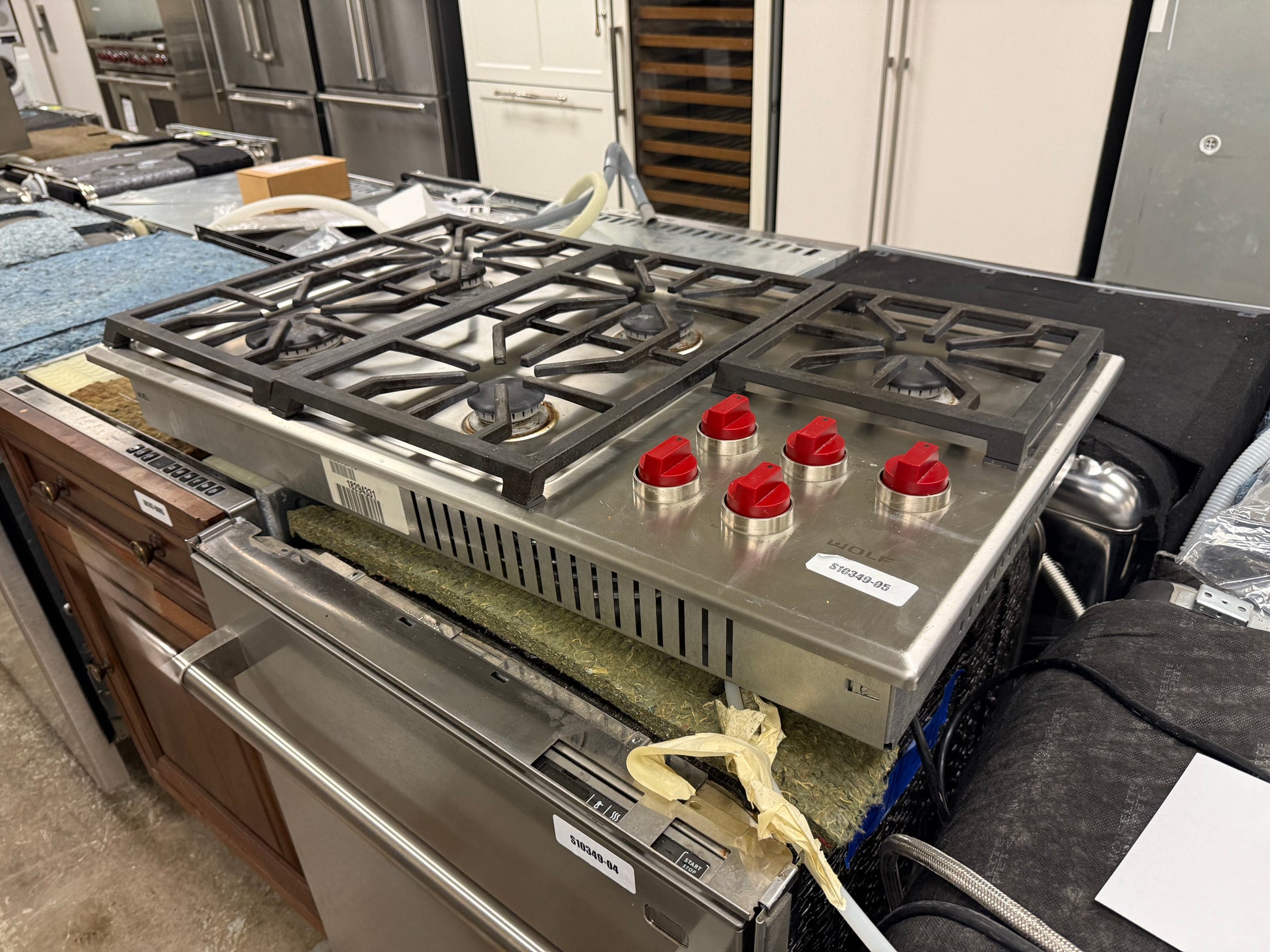 Wolf CG365P/S 36" Stainless Steel Gas Cooktop, Pre-Owned