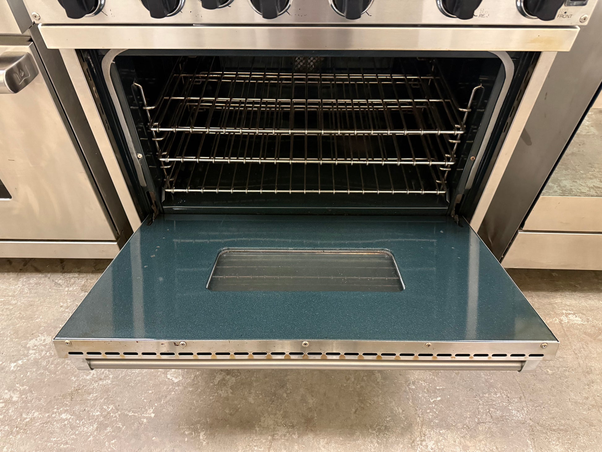 Viking VGIC365-6BSS 36" Stainless Steel Pro-Style Gas Range