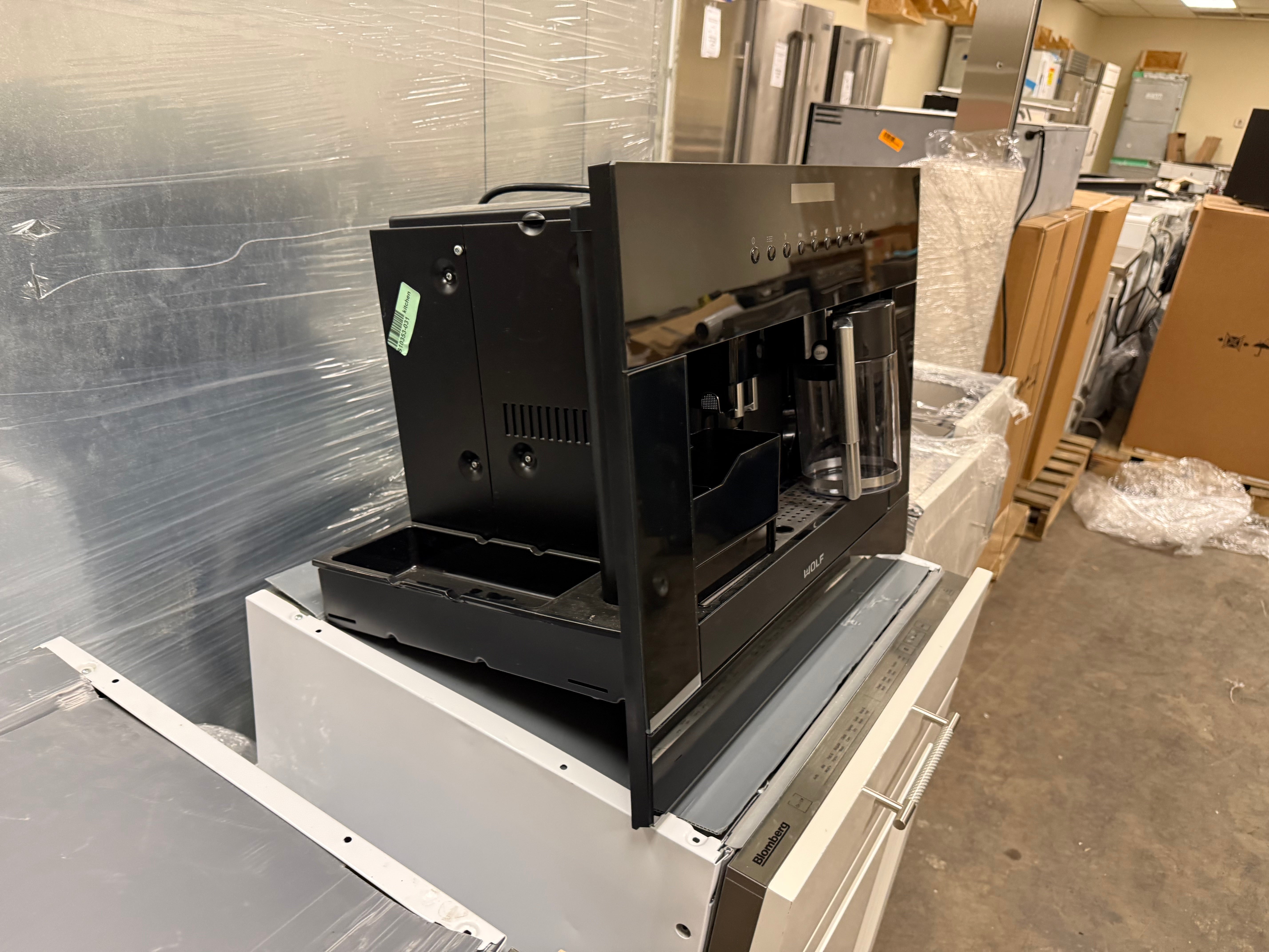 Wolf EC24B 24" Black Built-In Coffee Machine