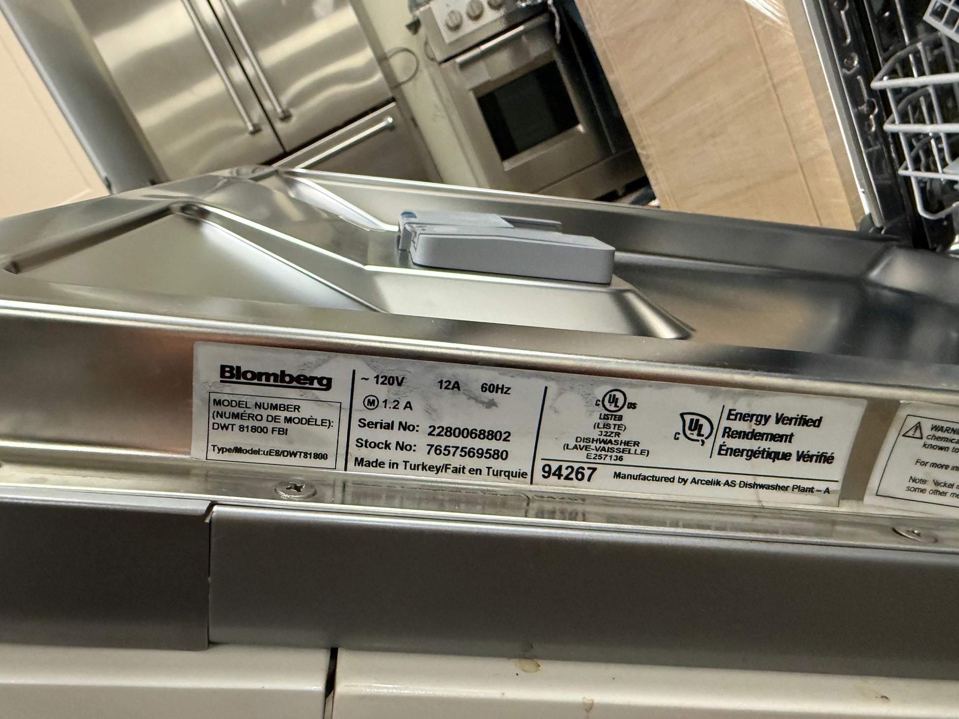 Blomberg DWT 81800 FBI 24" Paneled Dishwasher, Pre-Owned